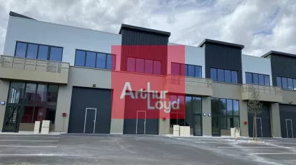 Atelier neuf à la location dans zone en développement - Offre immobilière - Arthur Loyd