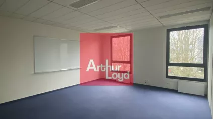 Petite surface de bureau proche RER - Offre immobilière - Arthur Loyd