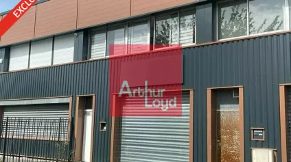 Petit Stockage avec bureau à Vaux Le Pénil - Offre immobilière - Arthur Loyd