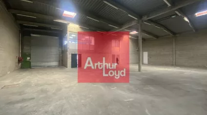 Local d'activité à louer - TORCY - Offre immobilière - Arthur Loyd